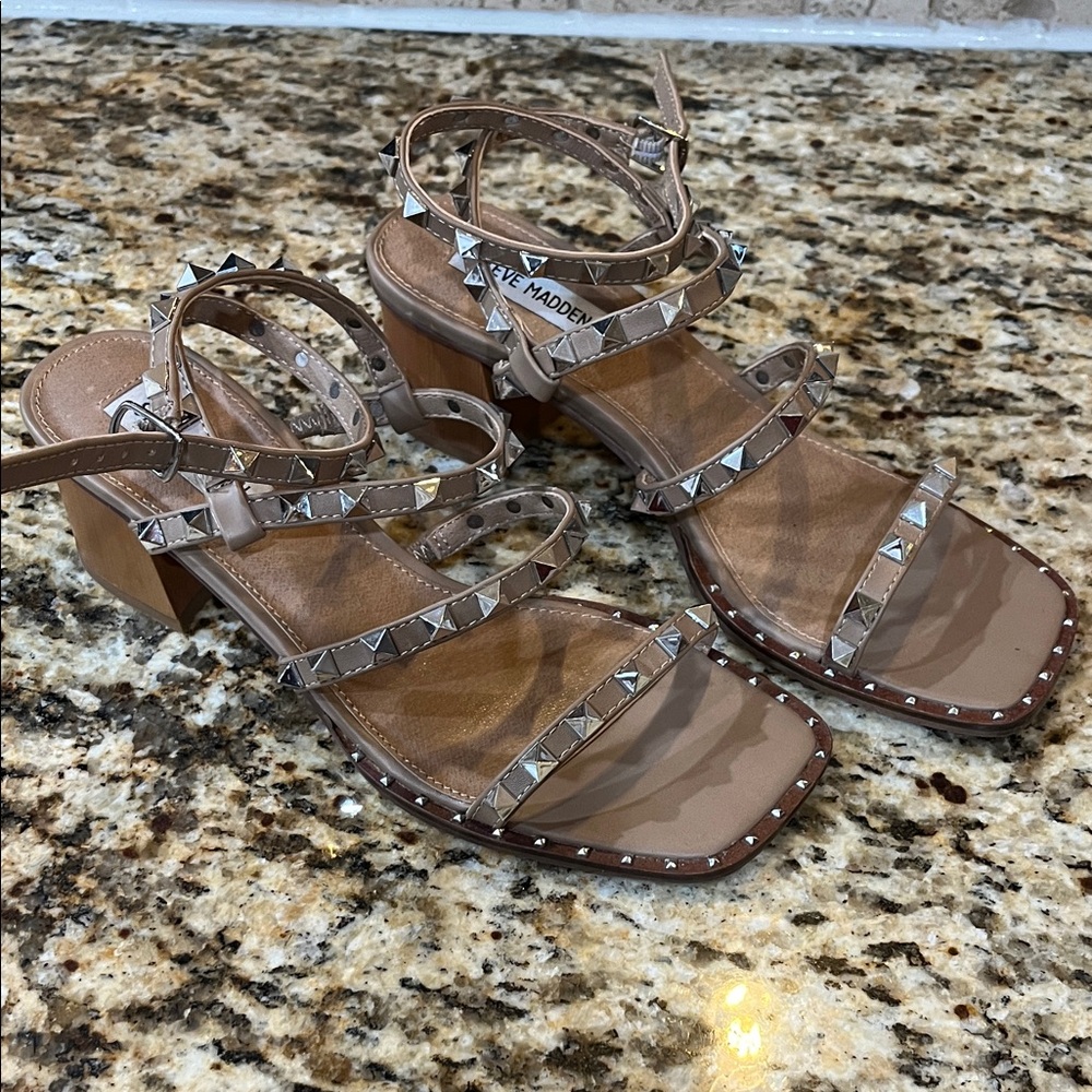 Steve Madden Brown Studded Women's Sandals
